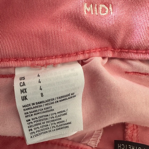 American Eagle Outfitters Twill Shorts Midi Super Stretch Pink Size 4 - Picture 5 of 7